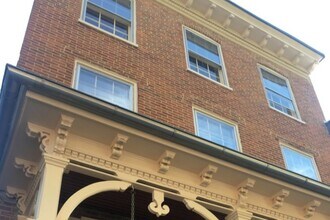 25 W Boscawen St, Unit 2 in Winchester, VA - Building Photo - Building Photo