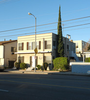 5241 Cahuenga Blvd Apartments