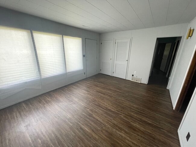 1114 James Pl in Danville, IL - Building Photo - Building Photo