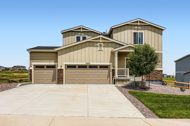 property at 42830 Ivydale St