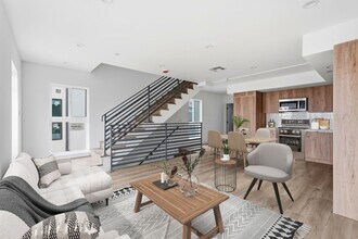 1656 Rockwood St in Los Angeles, CA - Building Photo - Building Photo