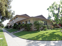 2510 Queensberry Rd in Pasadena, CA - Foto de edificio - Building Photo