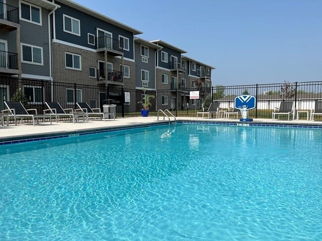 Blue Ridge Commons
