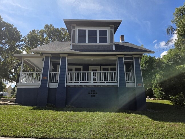 609 W Osceola St in Clermont, FL - Building Photo - Building Photo
