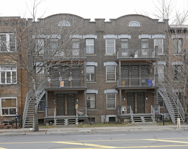 6048-6052 du Parc in Montréal, QC - Building Photo - Building Photo