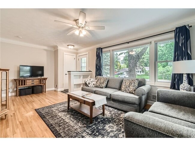 property at 4989 E Turtle Ln