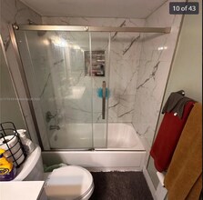 5860 NW 64th Ave, Unit 203 in Tamarac, FL - Building Photo - Building Photo