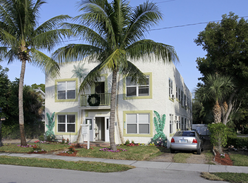 The Palms in Delray Beach, FL - Building Photo