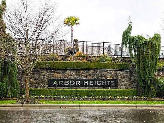 5592 NW 134th Ave in Portland, OR - Building Photo - Building Photo