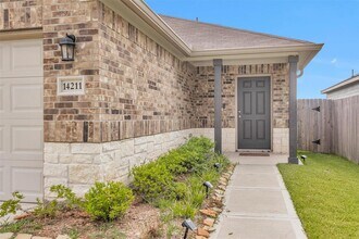 14211 Sedona Rdg Dr in Conroe, TX - Building Photo - Building Photo