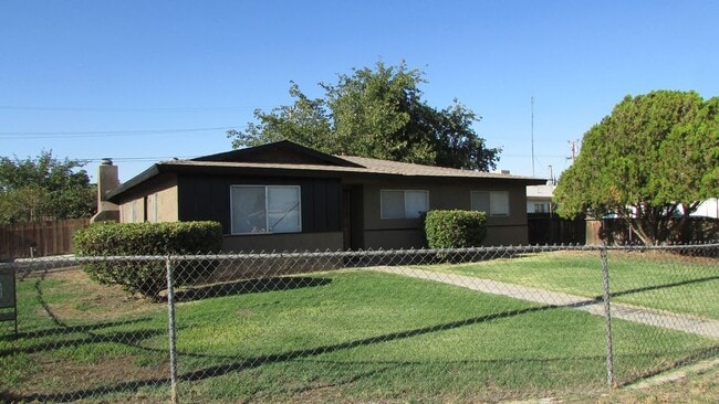 property at 2520 Bernice Dr