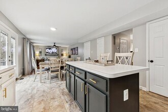 14 Willow Glen Ct in Stafford, VA - Building Photo - Building Photo