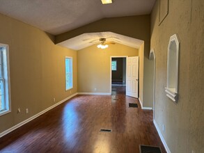 3504 Fly Rd in Santa Fe, TN - Building Photo - Building Photo