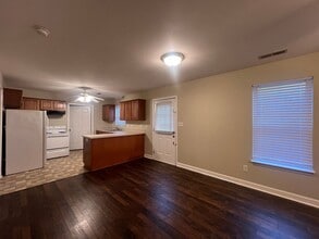 2004 Grandhaven Dr in Mount Holly, NC - Building Photo - Building Photo