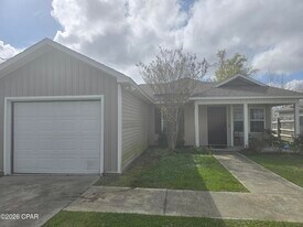 2835 Altha Ave in Panama City, FL - Building Photo