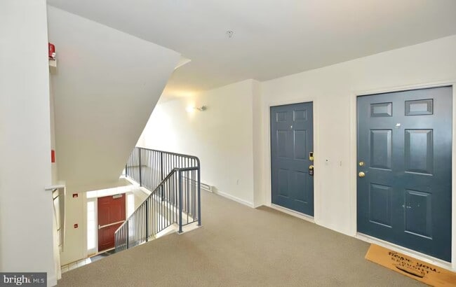 511 Constellation Sq SE, Unit E in Leesburg, VA - Building Photo - Building Photo