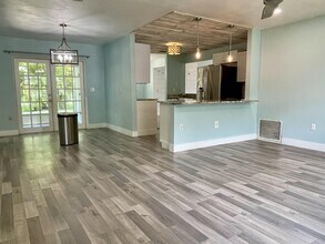 5610 29th St Cir E in Bradenton, FL - Building Photo - Building Photo