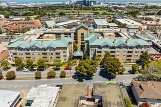 Park Broadway in Millbrae, CA - Building Photo - Building Photo