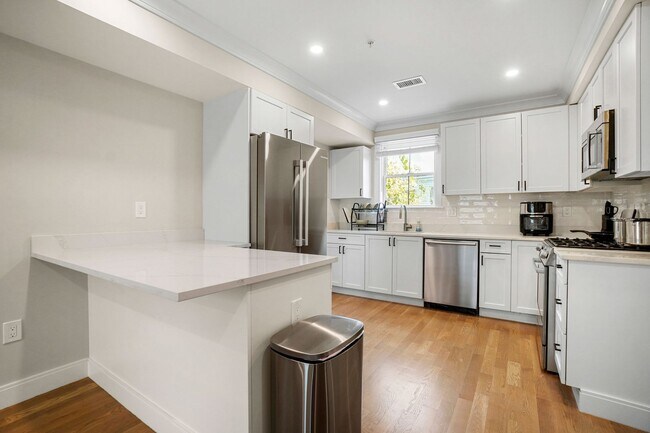 32 Blaine St in Boston, MA - Building Photo - Building Photo