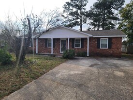 116 Magnolia Dr in Grovetown, GA - Building Photo