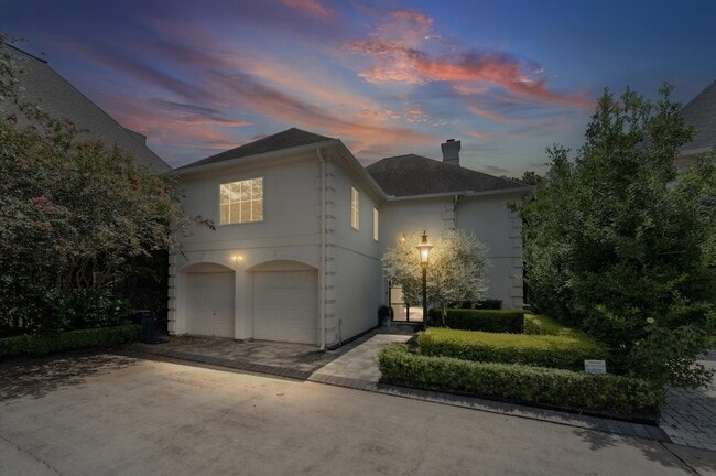 7 Marilane St in Houston, TX - Foto de edificio - Building Photo