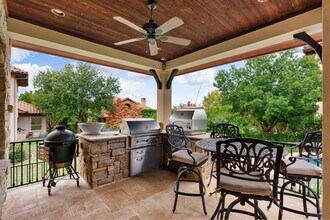 308 Golden Bear Dr in Lakeway, TX - Building Photo - Building Photo
