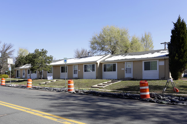 2904 W Uintah St in Colorado Springs, CO - Building Photo - Building Photo