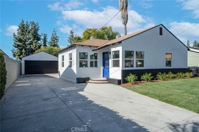 property at 3041 8th Ave