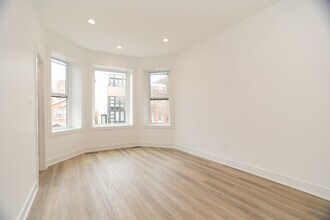 1723 W Pierce Ave in Chicago, IL - Building Photo - Building Photo