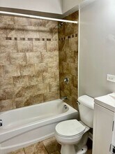 1235 King Cir in South Holland, IL - Building Photo - Building Photo