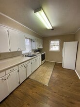 1113 Peachtree St in Gadsden, AL - Building Photo - Building Photo