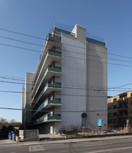 South Garden Apartments in Toronto, ON - Building Photo - Building Photo