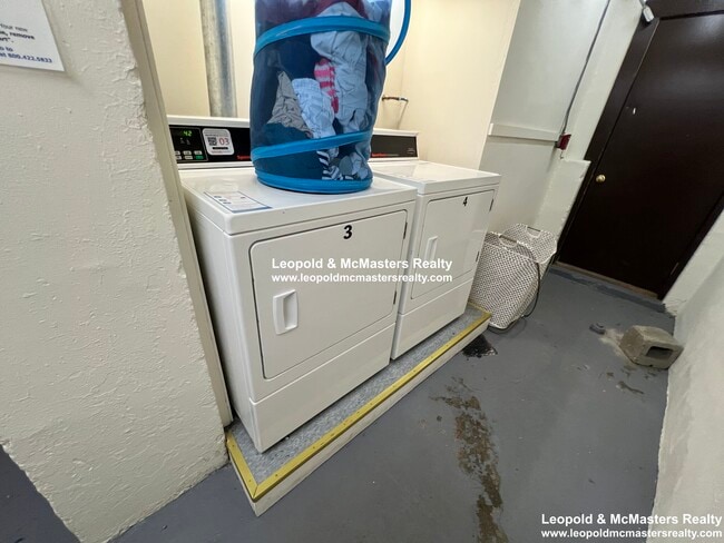 120 Washington St, Unit 2