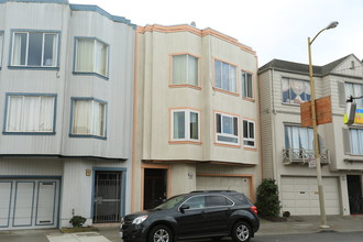 1319 Judah St in San Francisco, CA - Building Photo - Building Photo