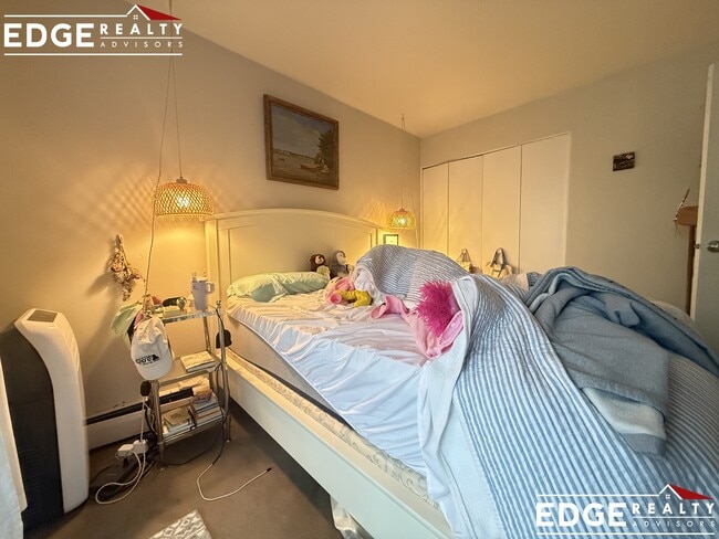 140 Kenrick St, Unit 27 in Boston, MA - Building Photo - Building Photo