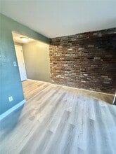 5712 Pontiac Dr in Fairview Heights, IL - Building Photo - Building Photo