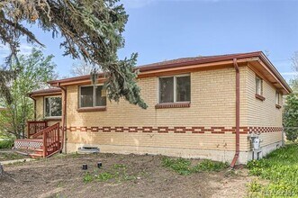 1225 S Ames St in Lakewood, CO - Building Photo - Building Photo