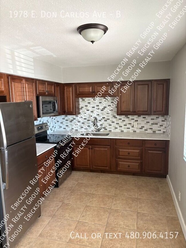 1978 E Don Carlos in Tempe, AZ - Building Photo - Building Photo