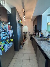 339 Rathburn Rd W in Mississauga, ON - Building Photo - Building Photo