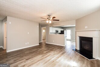 593 Arrowhead Dr in Dallas, GA - Building Photo - Building Photo