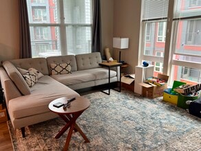 450 Swann Ave, Unit Ives #407 in Alexandria, VA - Building Photo - Building Photo