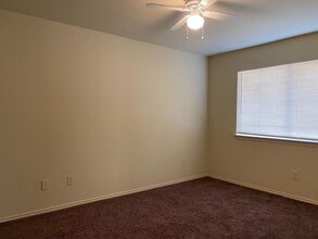 1106 Greencroft St in Channelview, TX - Building Photo - Building Photo