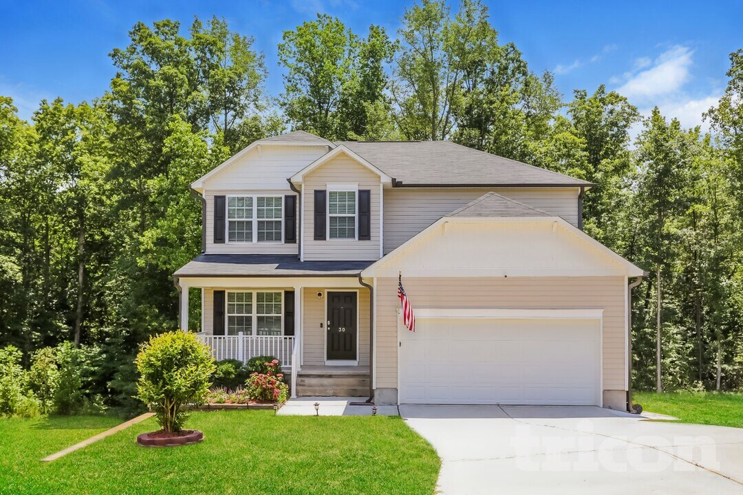 30 Gold Rush Ct in Clayton, NC - Building Photo