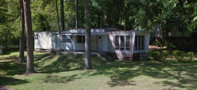 1437 Tami Trail in Tallahassee, FL - Building Photo - Building Photo