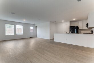 4940 Springs Rd in Fort Worth, TX - Building Photo - Building Photo