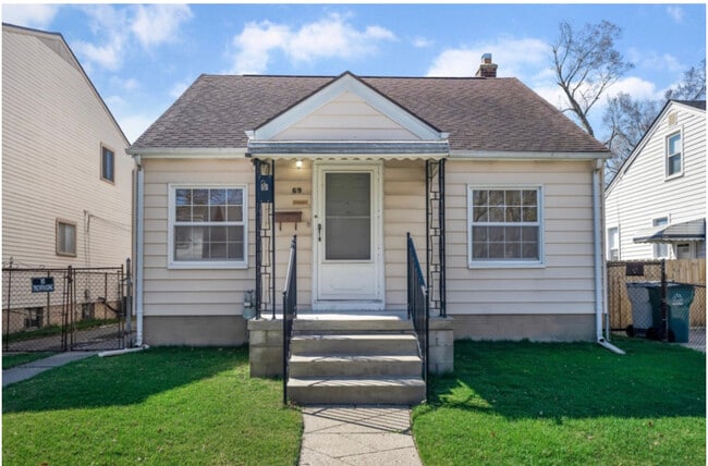 property at 69 W Annabelle Ave
