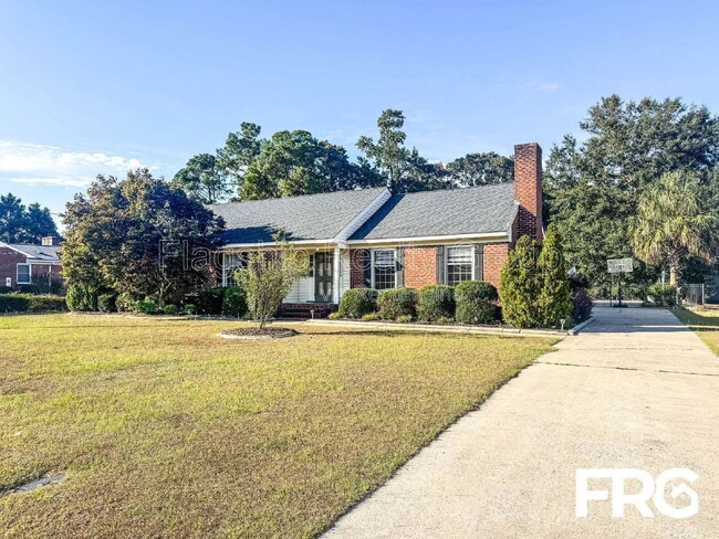 207 Woodbine St in Goldsboro, NC - Building Photo - Building Photo