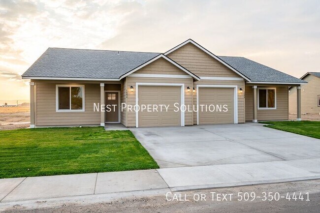 164 E Montmorency Blvd in George, WA - Building Photo - Building Photo