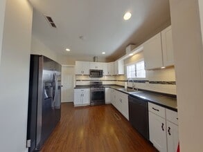 402 N Kansas Ave in Wichita, KS - Building Photo - Building Photo