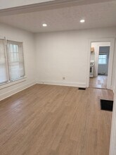 11832 Simcoe St in Indianapolis, IN - Foto de edificio - Building Photo